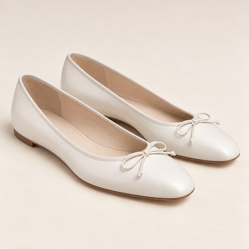 Greta Ballet Flat — White — AI 生成イラスト